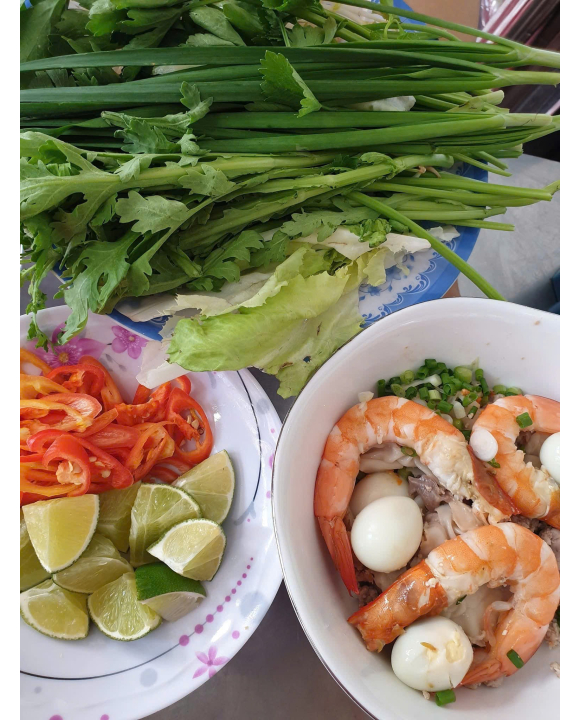 Hủ tiếu khô hoặc nước - tôm
