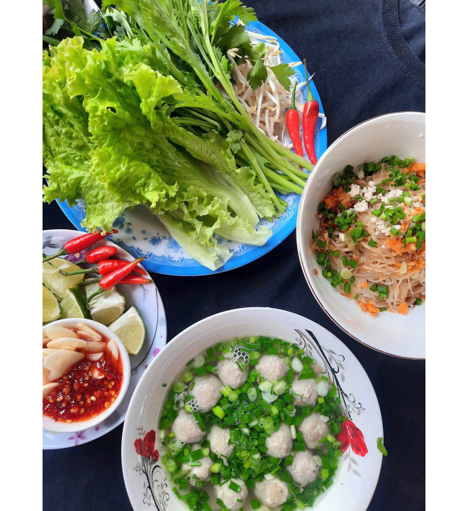 Hủ tiếu bò viên